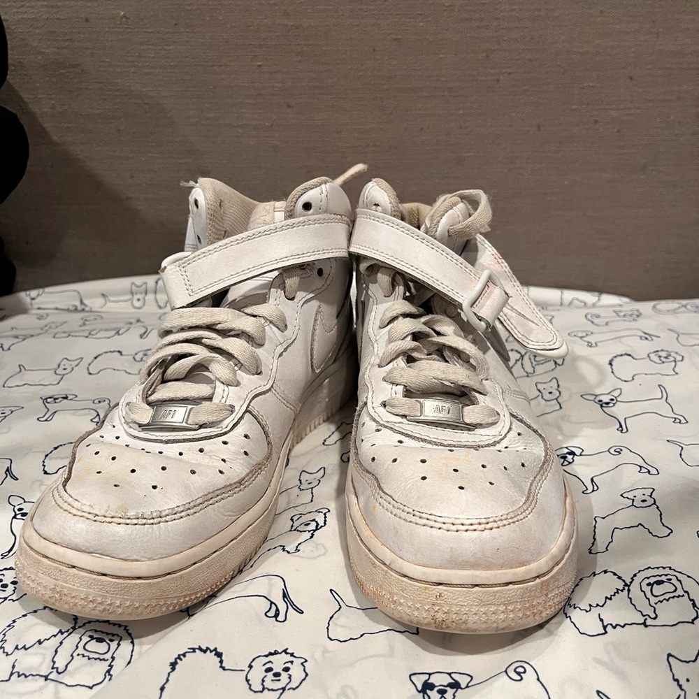 Nike Air Force 1 women’s